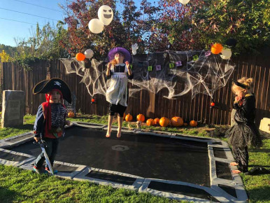 halloween-trampoline