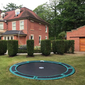 stunning-in-ground-trampoline-garden0design